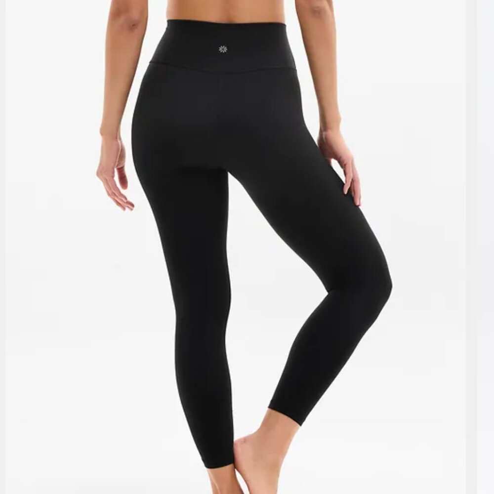 Athleta Transcend Stash 7/8 Legging